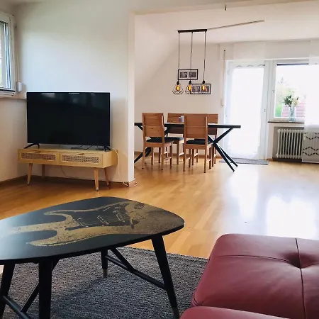 Schoene Mit Viel Platz Und Parkplatz Mullheim (Baden-Wurttemberg)