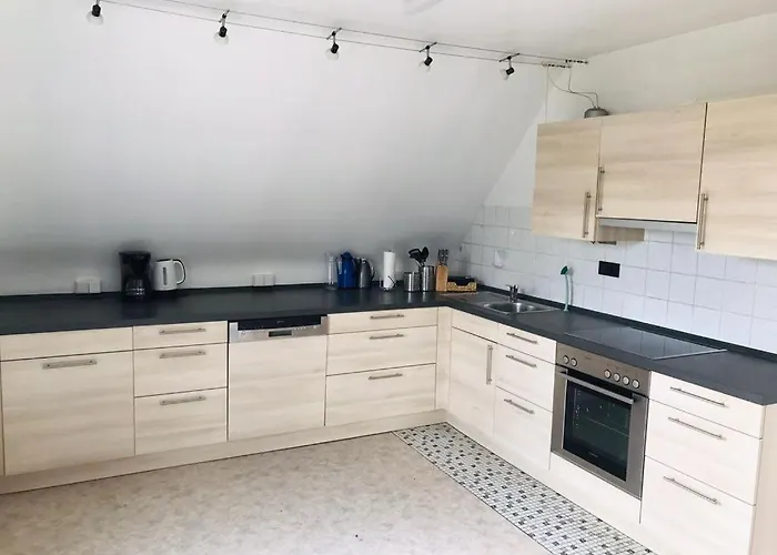 Daire Schoene Mit Viel Platz Und Parkplatz *