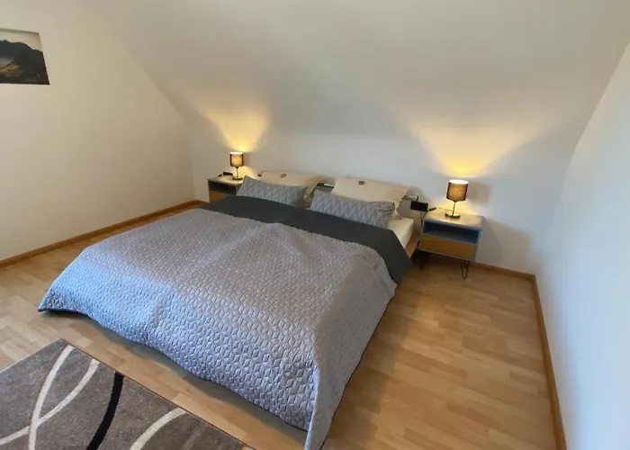 Schoene Mit Viel Platz Und Parkplatz Mullheim (Baden-Wurttemberg)